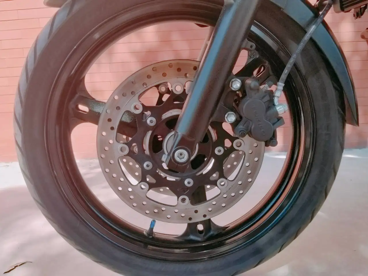 Suzuki V-Strom 650 – Vista 10