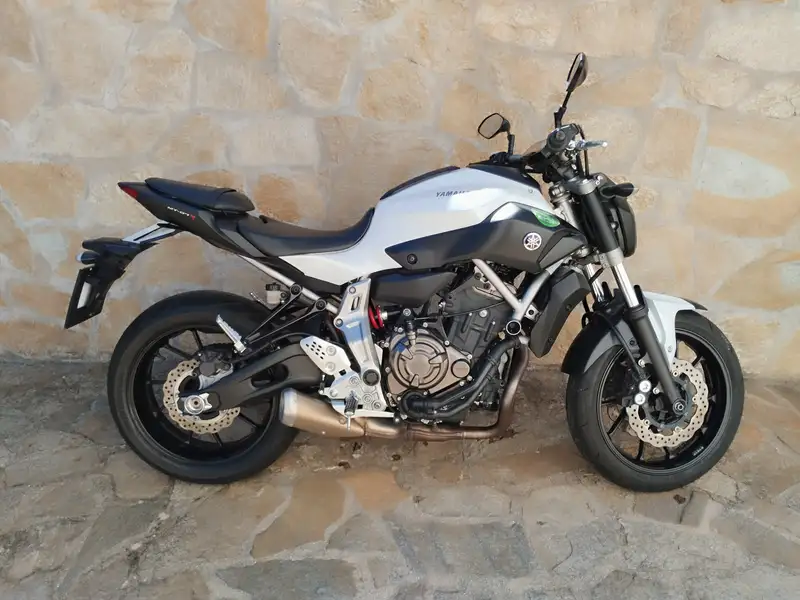 Yamaha MT-07 4850 € 2015 Madrid - 1