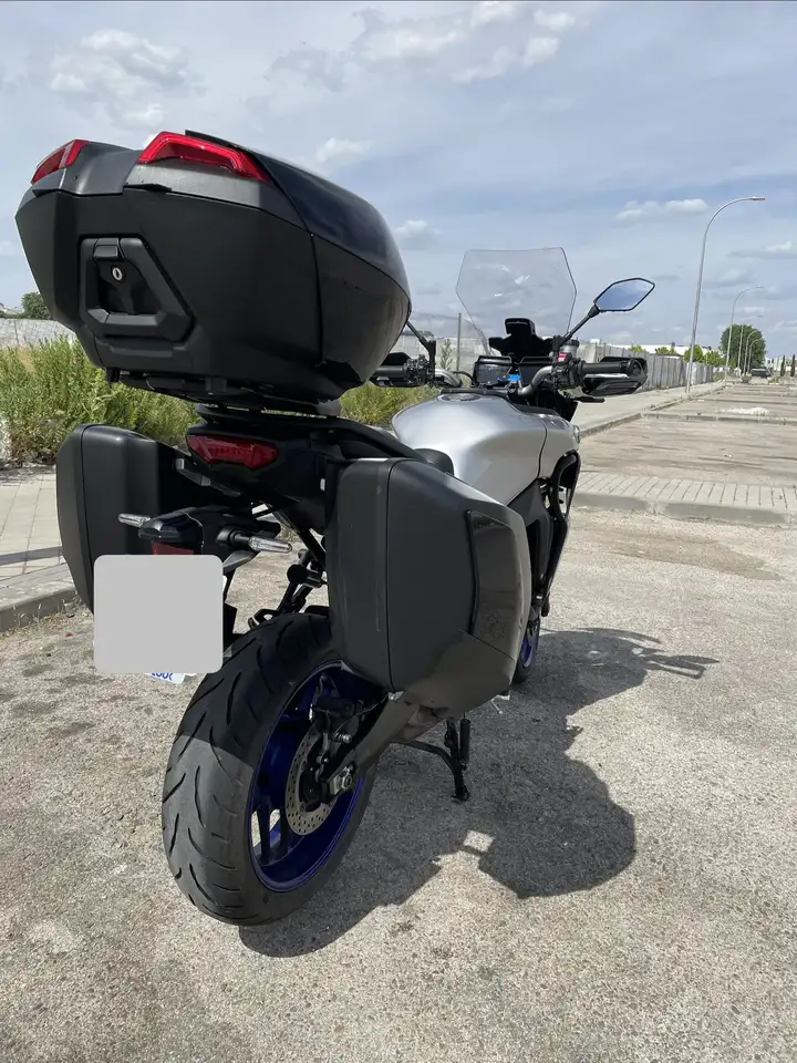 Yamaha Tracer 9 GT – Vista 5