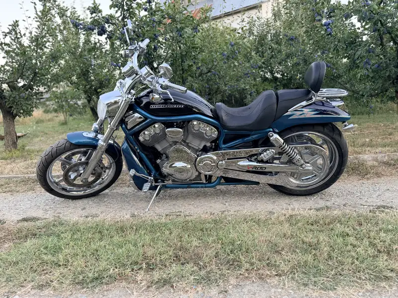 Harley-Davidson V-Rod 8800 € 2005 Zaragoza - 2