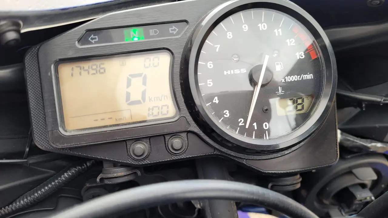 Honda CBR 900 RR Fireblade – Vista 18