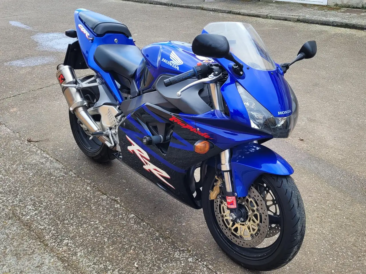 Honda CBR 900 RR Fireblade – Vista 2