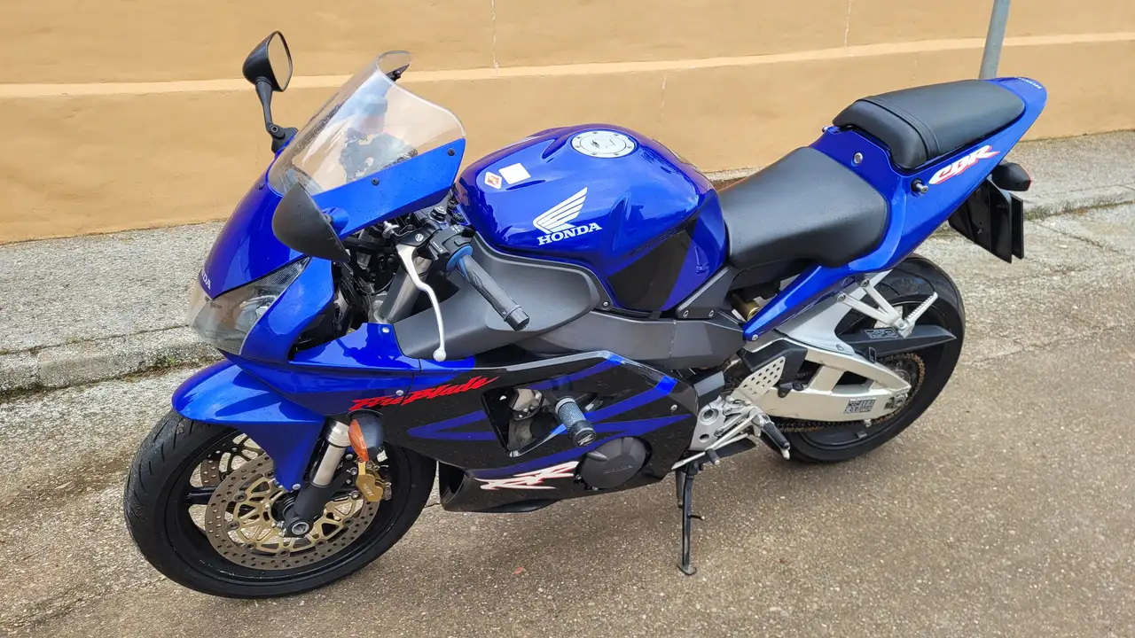 Honda CBR 900 RR Fireblade – Vista 6