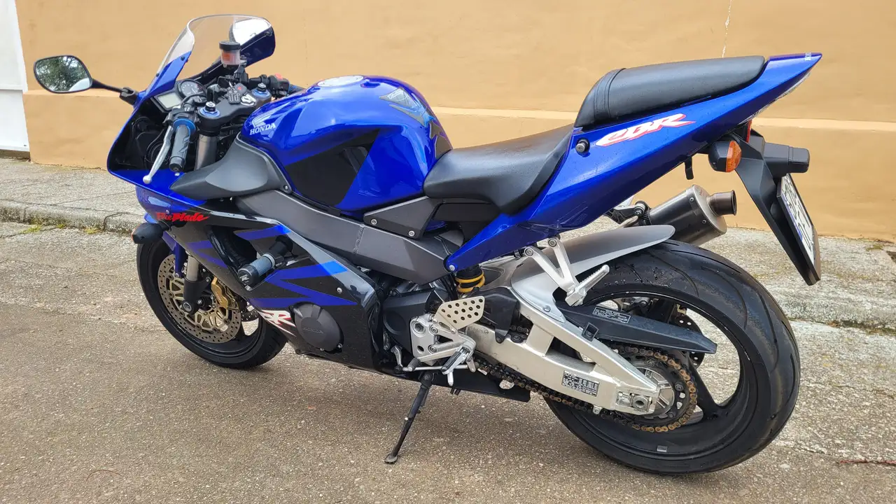 Honda CBR 900 RR Fireblade – Vista 8