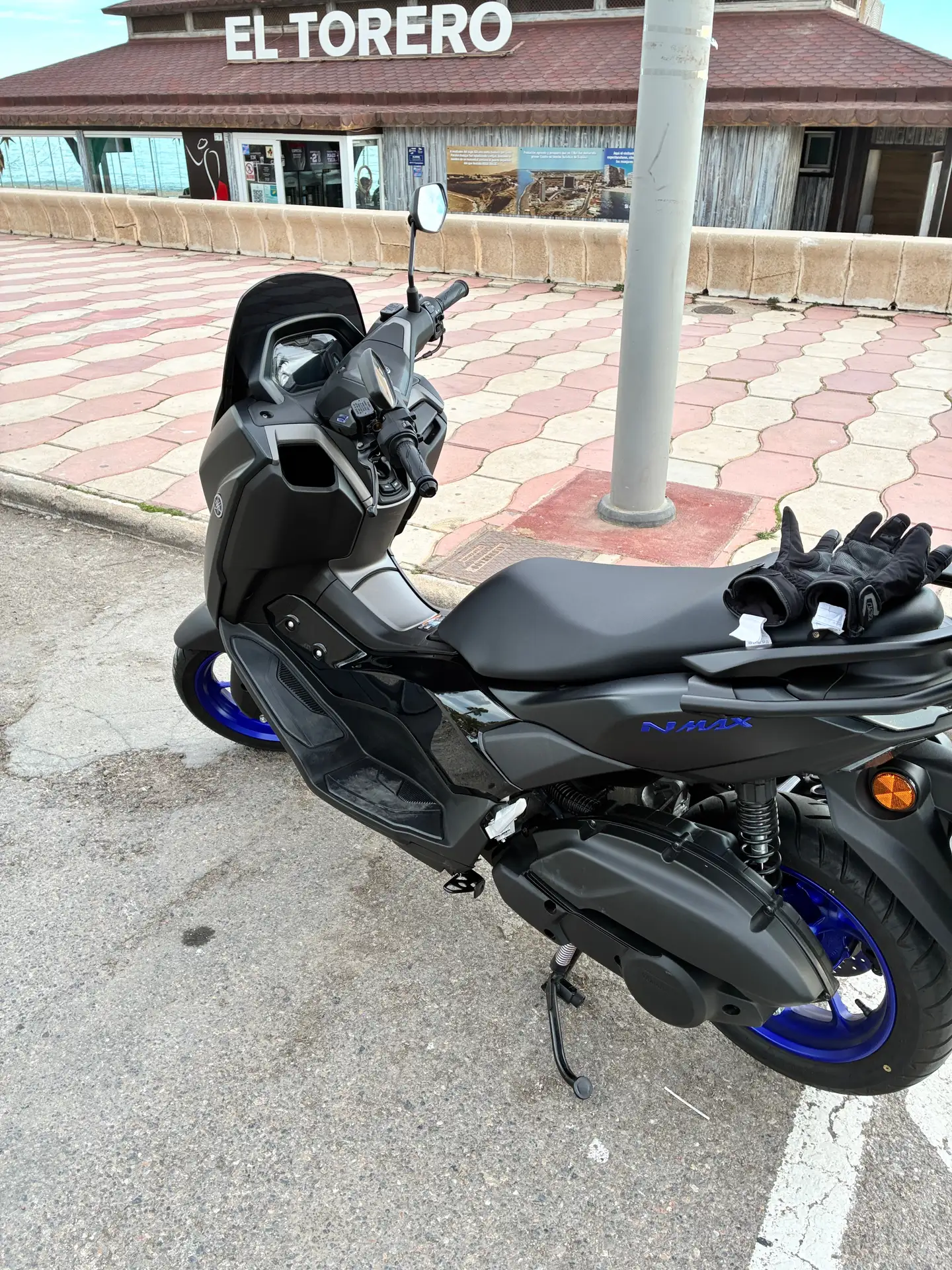 Yamaha NMAX – Vista 3