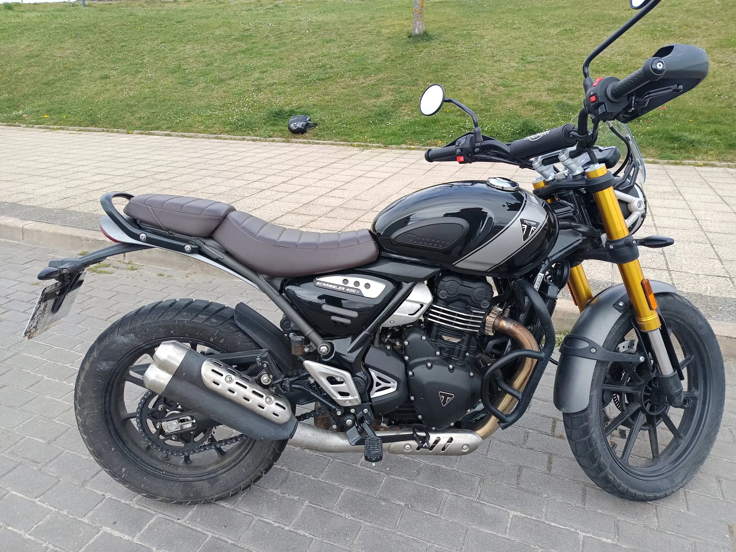Triumph Scrambler 400 X – Vista 11