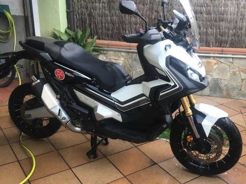 Honda X-ADV 5950 € 2018 Barcelona - 2