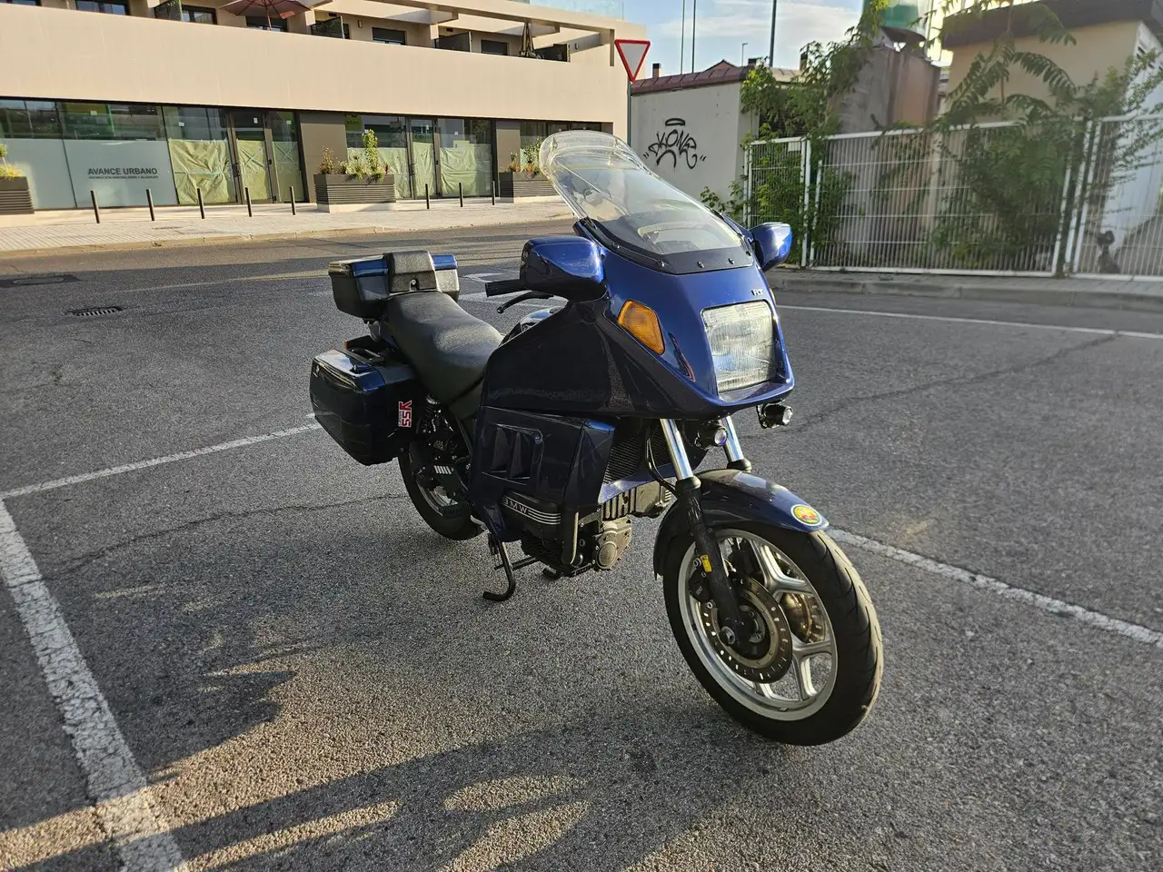BMW K 75 RT - Vista 4