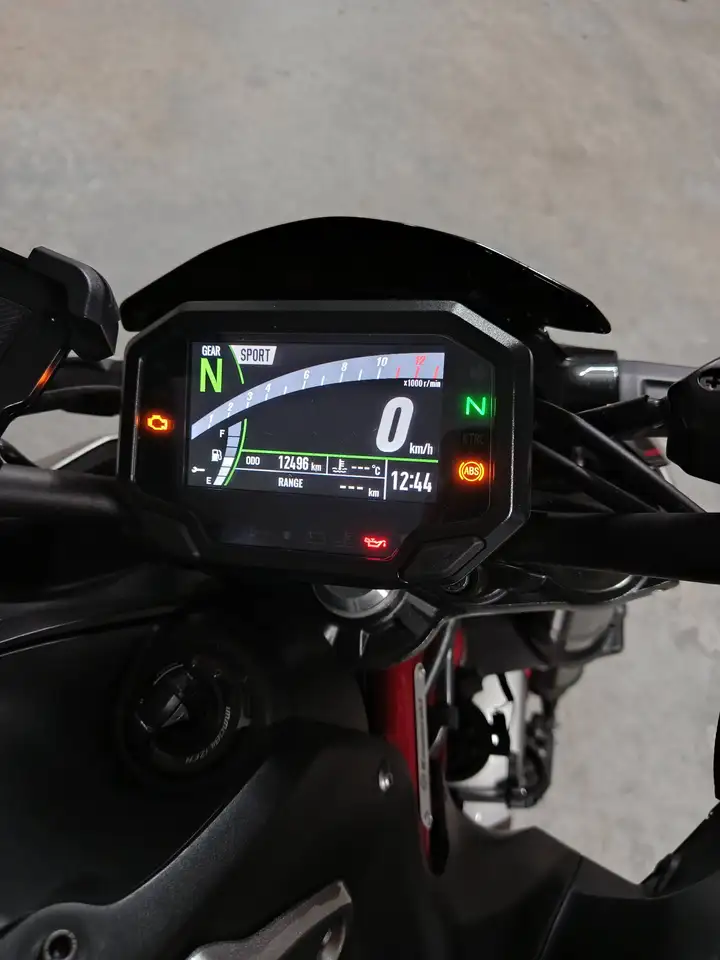 Kawasaki Z900 – Vista 2