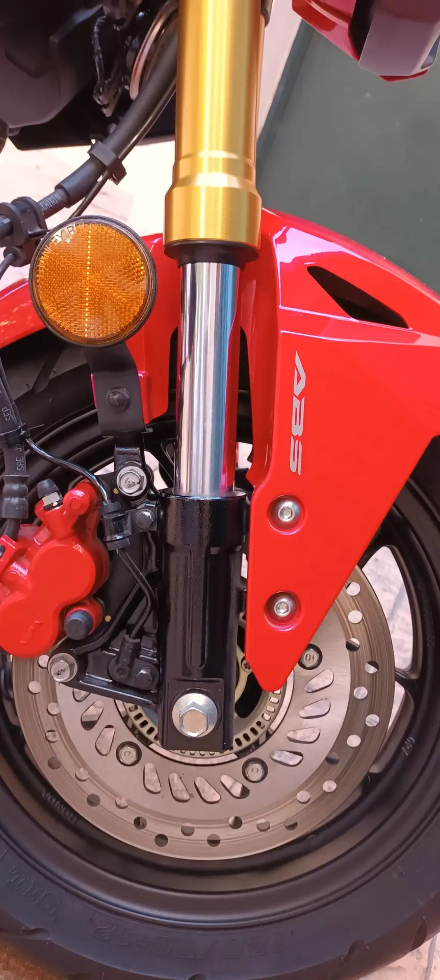 Honda MSX 125 – Vista 8