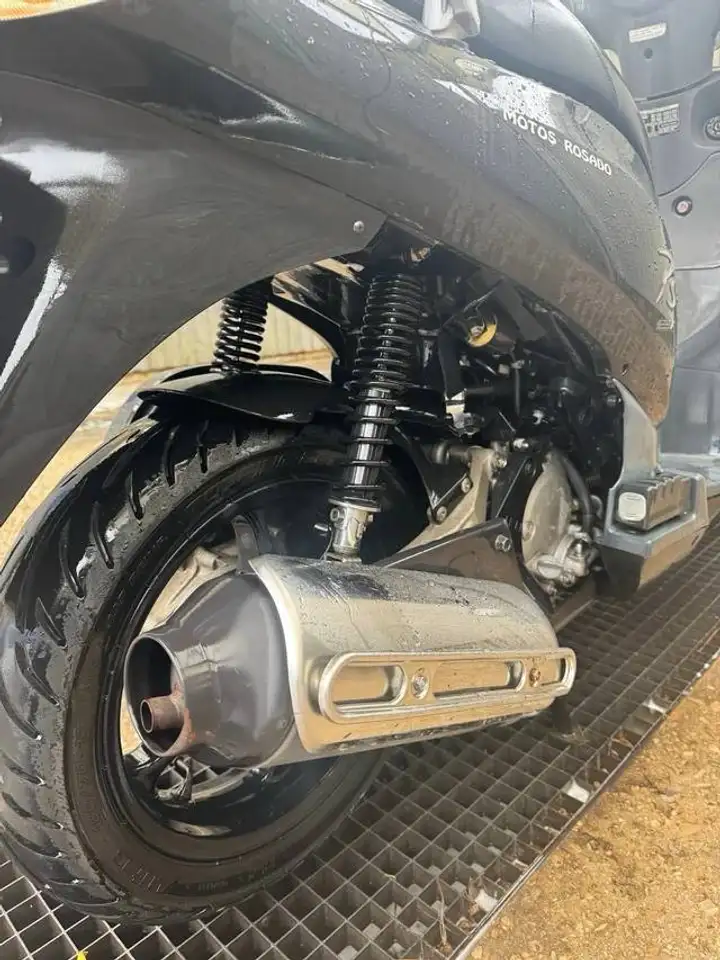 Honda PS 125i – Vista 7