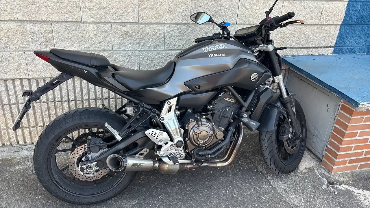 Yamaha MT-07 - Vista 4