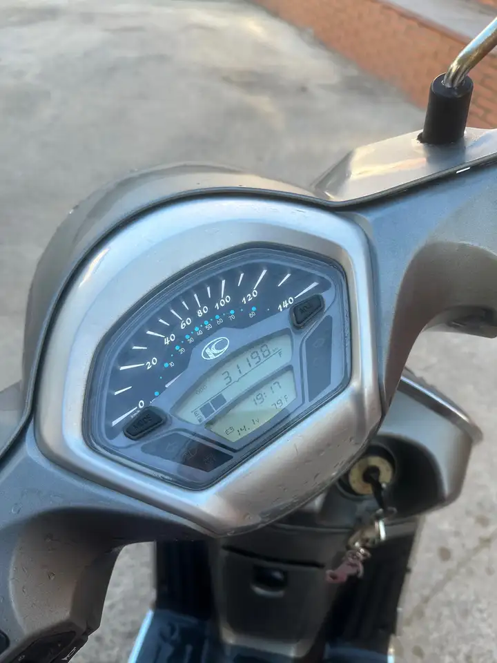 Kymco Like 125 - Vista 6