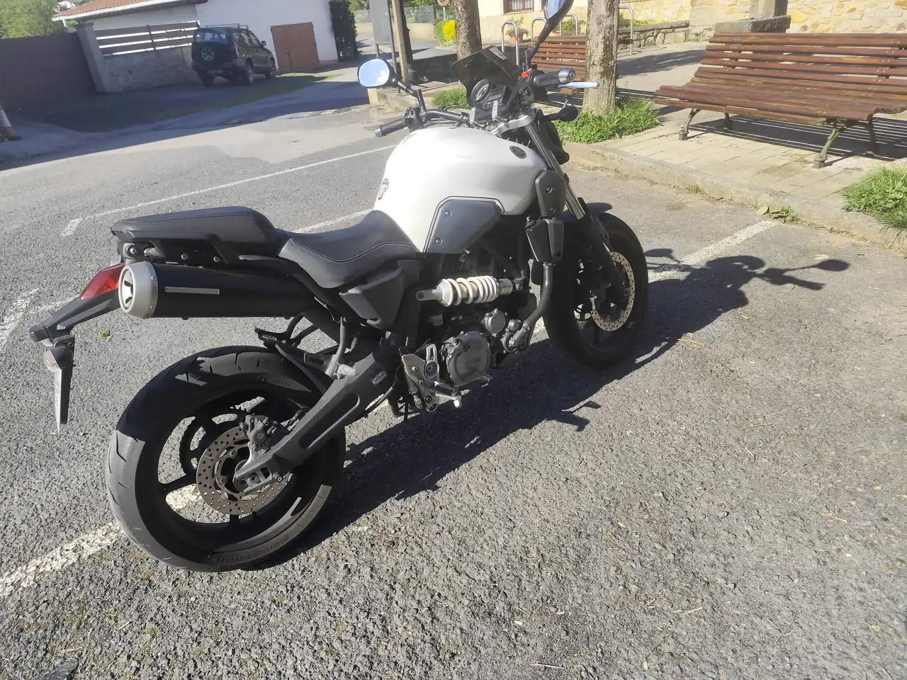 Yamaha MT-03 – Vista 2