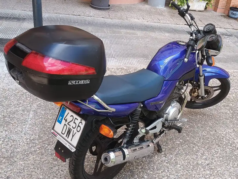 Yamaha YBR125 1300 € 2006 Sevilla - 2