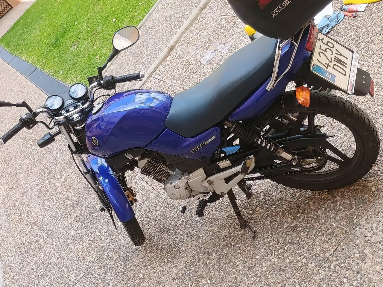 Yamaha YBR125 - Vista 3