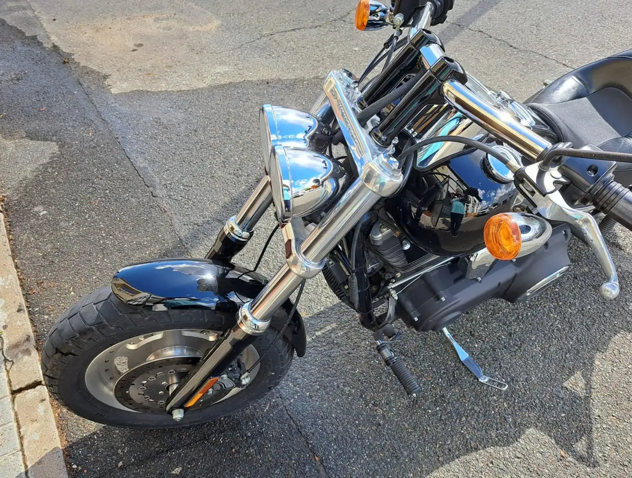 Harley-Davidson Fat Bob - Vista 3