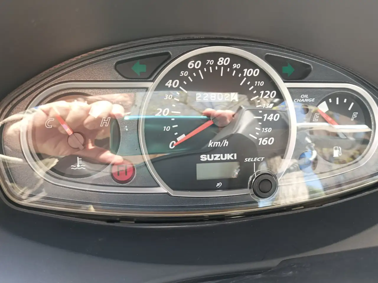 Suzuki Burgman 200 – Vista 4
