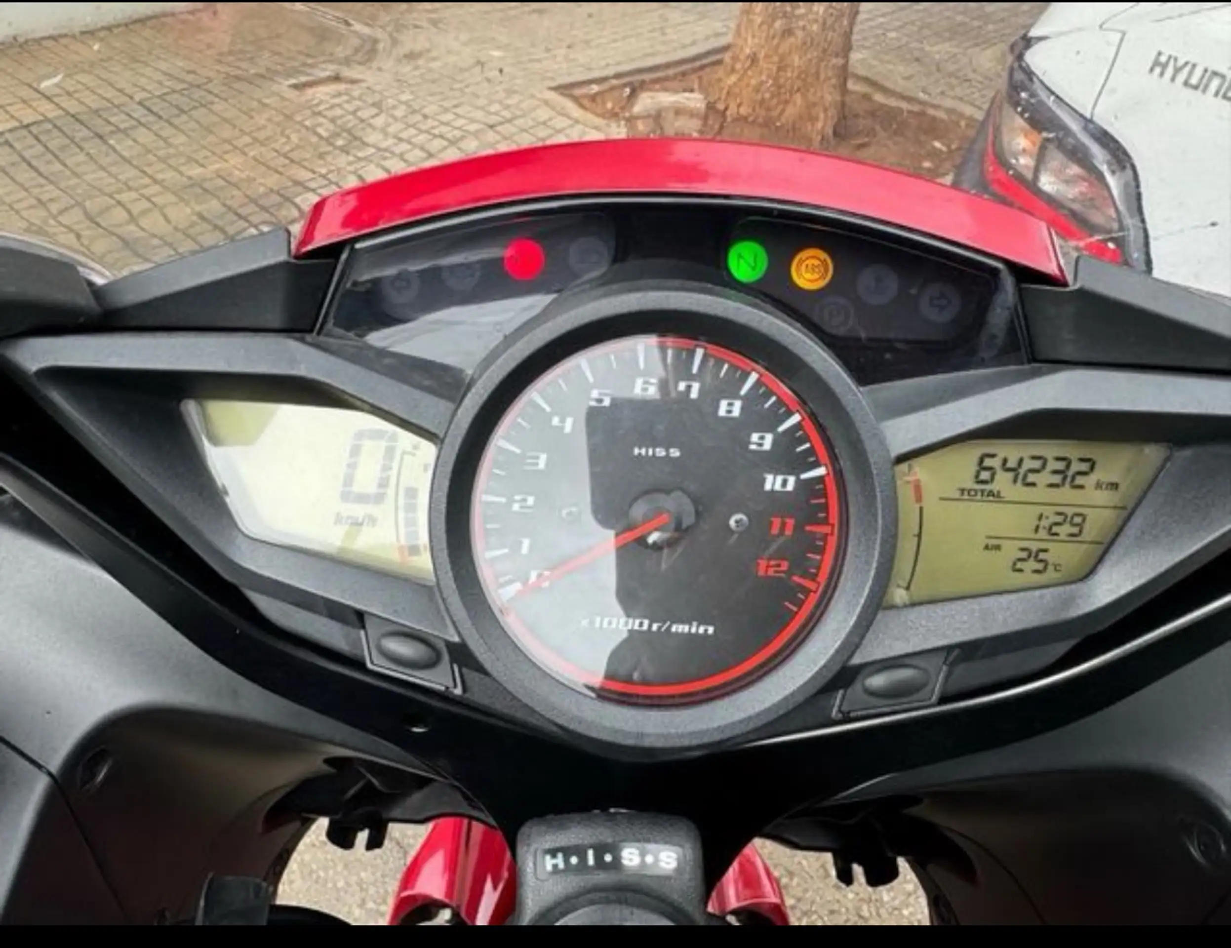 Honda VFR 1200 – Vista 6