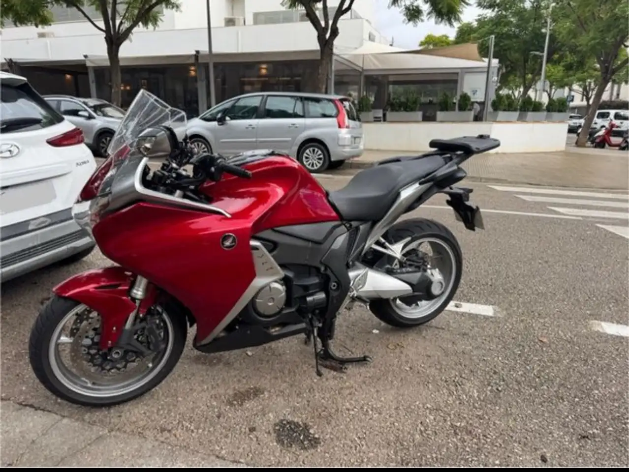 Honda VFR 1200 – Vista 7