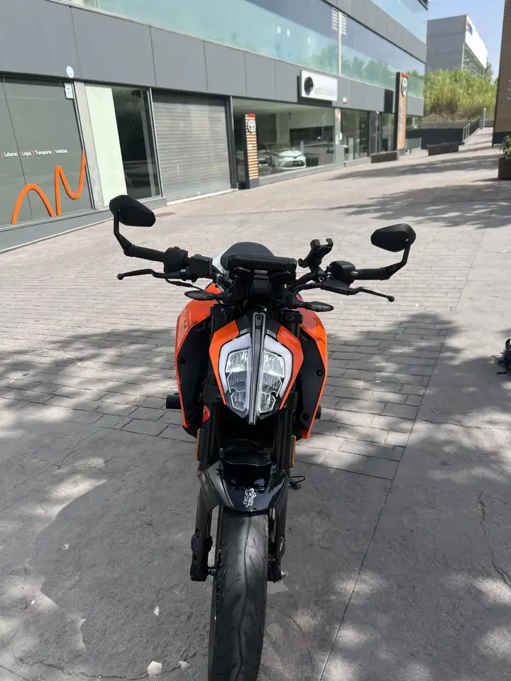 KTM 125 Duke - Vista 7