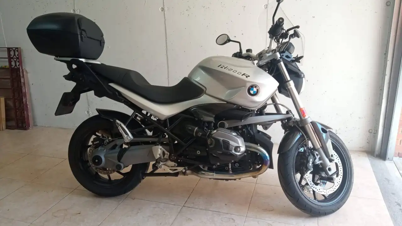 BMW R 1200 R - Vista 3