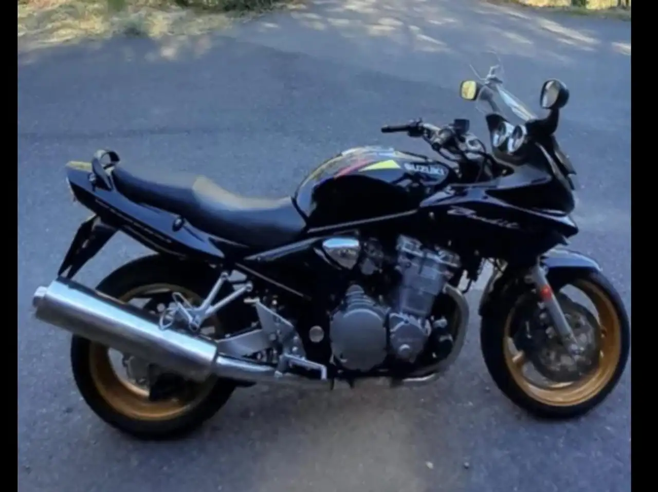 Suzuki Bandit 600 – Vista 4