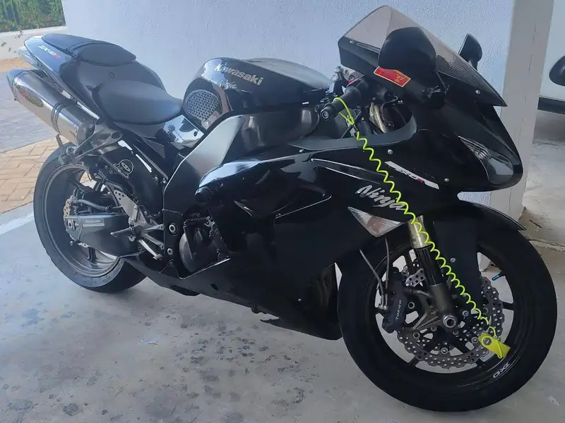 Kawasaki Z1000 5500 € 2006 Málaga - 1