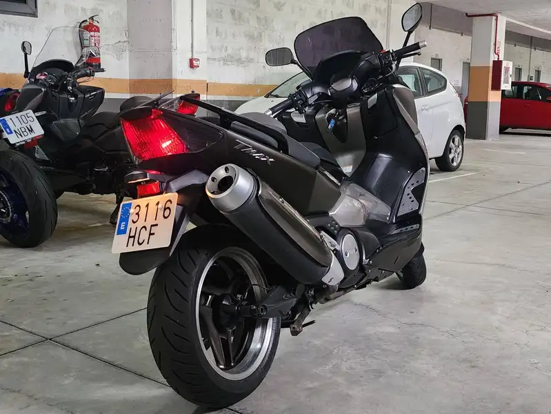 Yamaha TMAX 500 4850 € 2011 Pontevedra - 1