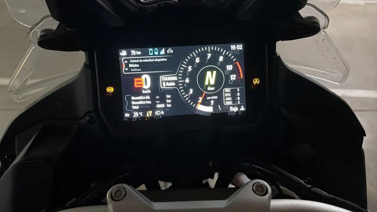 Ducati Multistrada V4 - Vista 3