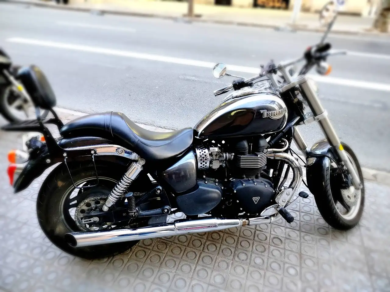 Triumph Speedmaster – Vista 3