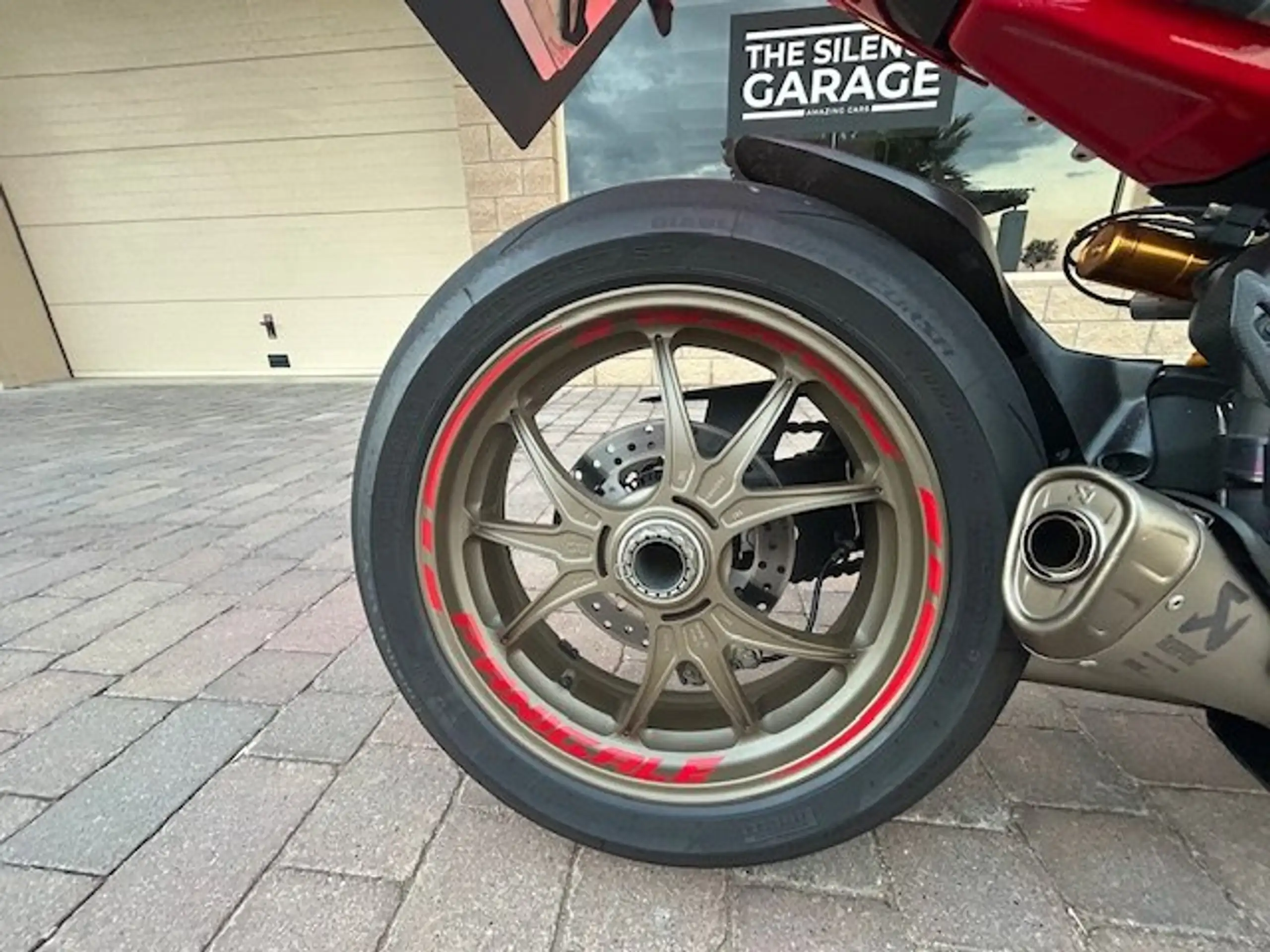 Ducati Panigale V4 – Vista 10