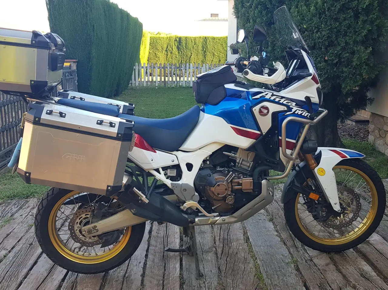 Honda CRF 1000 – Vista 2