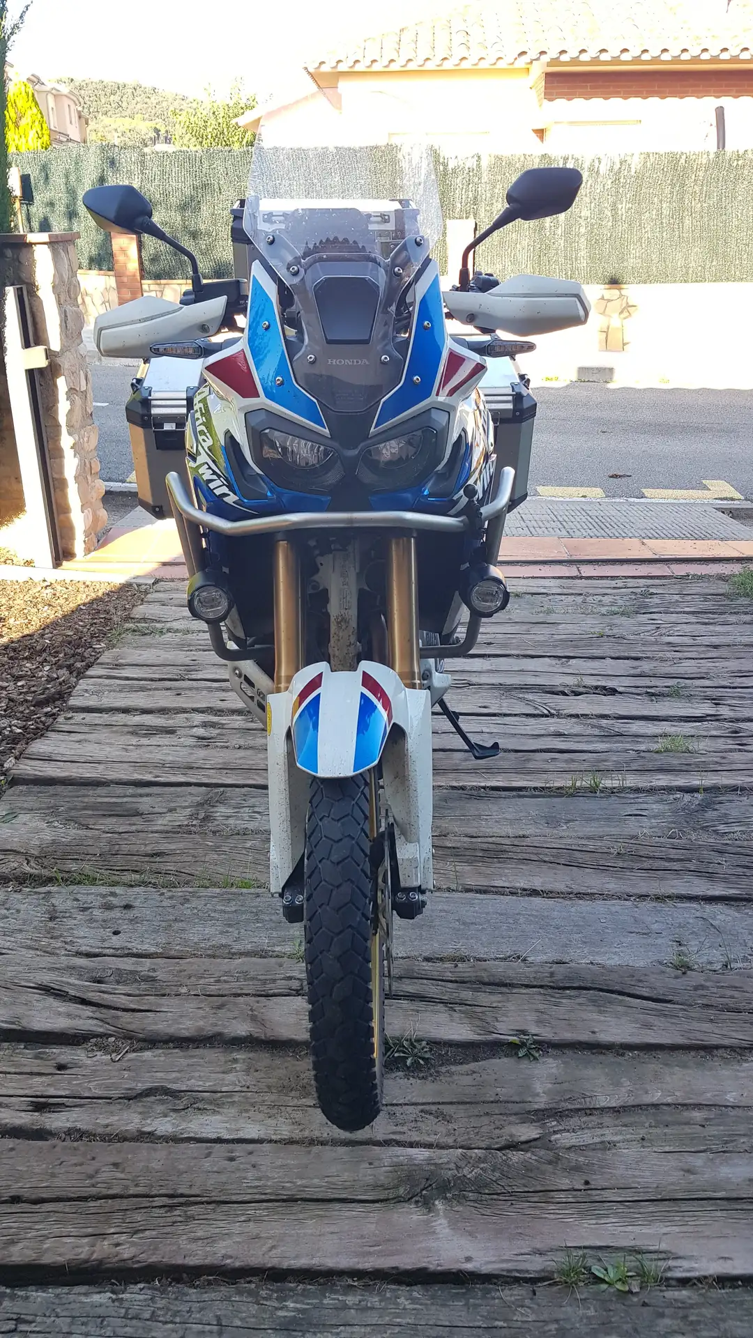 Honda CRF 1000 – Vista 3