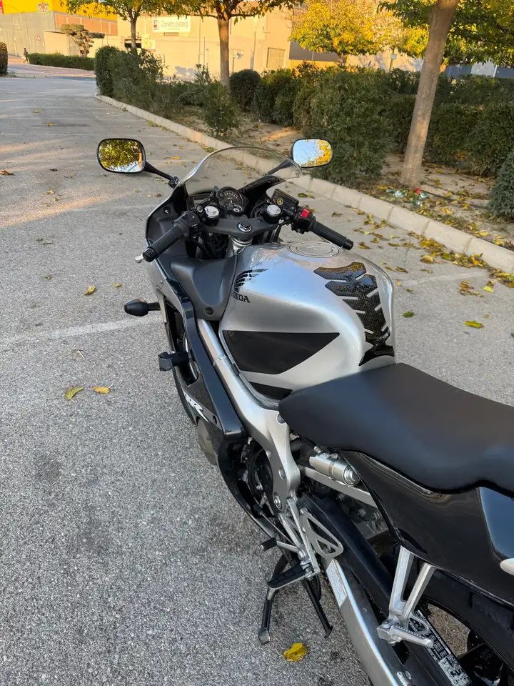 Honda CBR 600 – Vista 3
