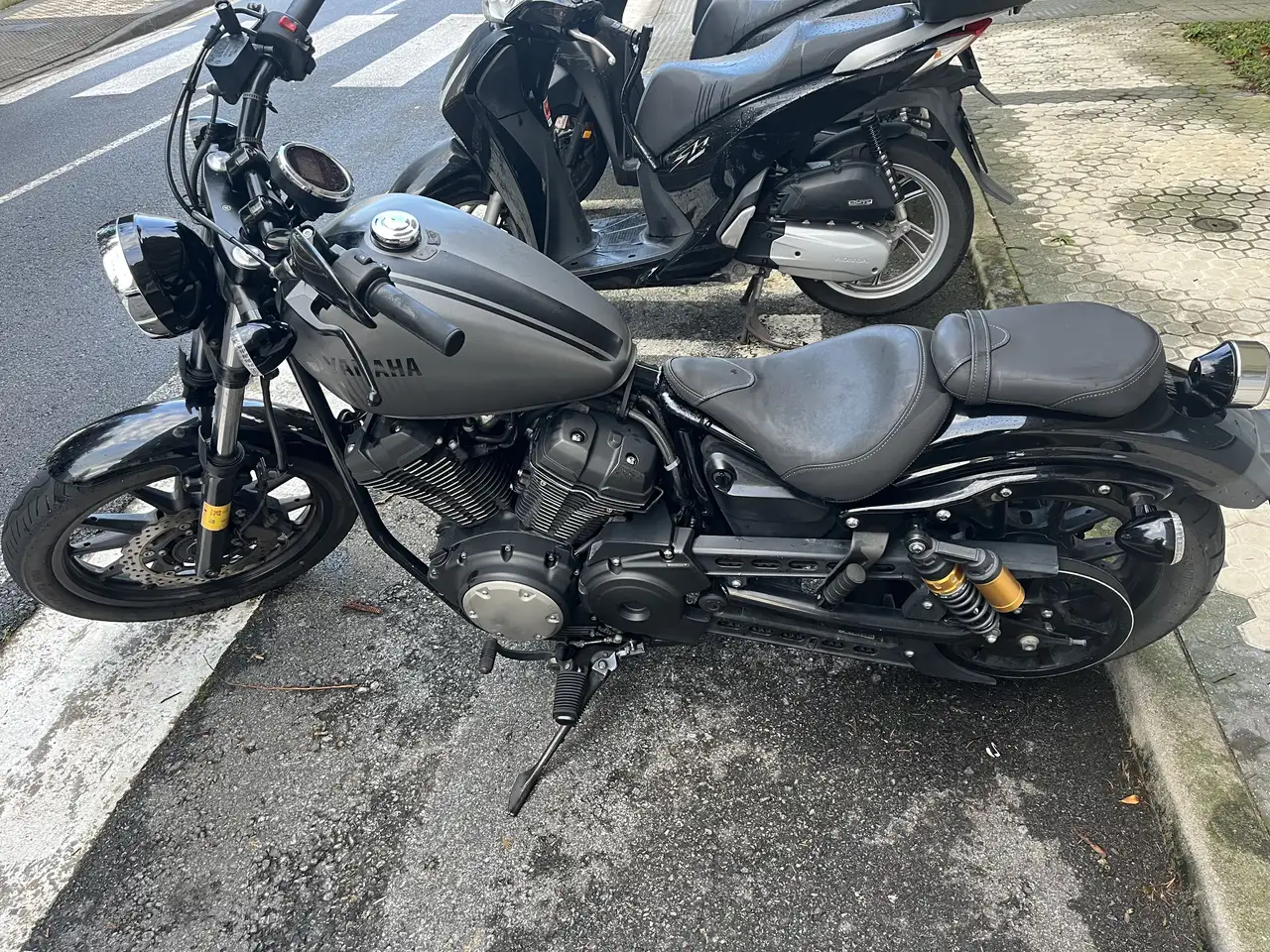 Yamaha XV 950 – Vista 6