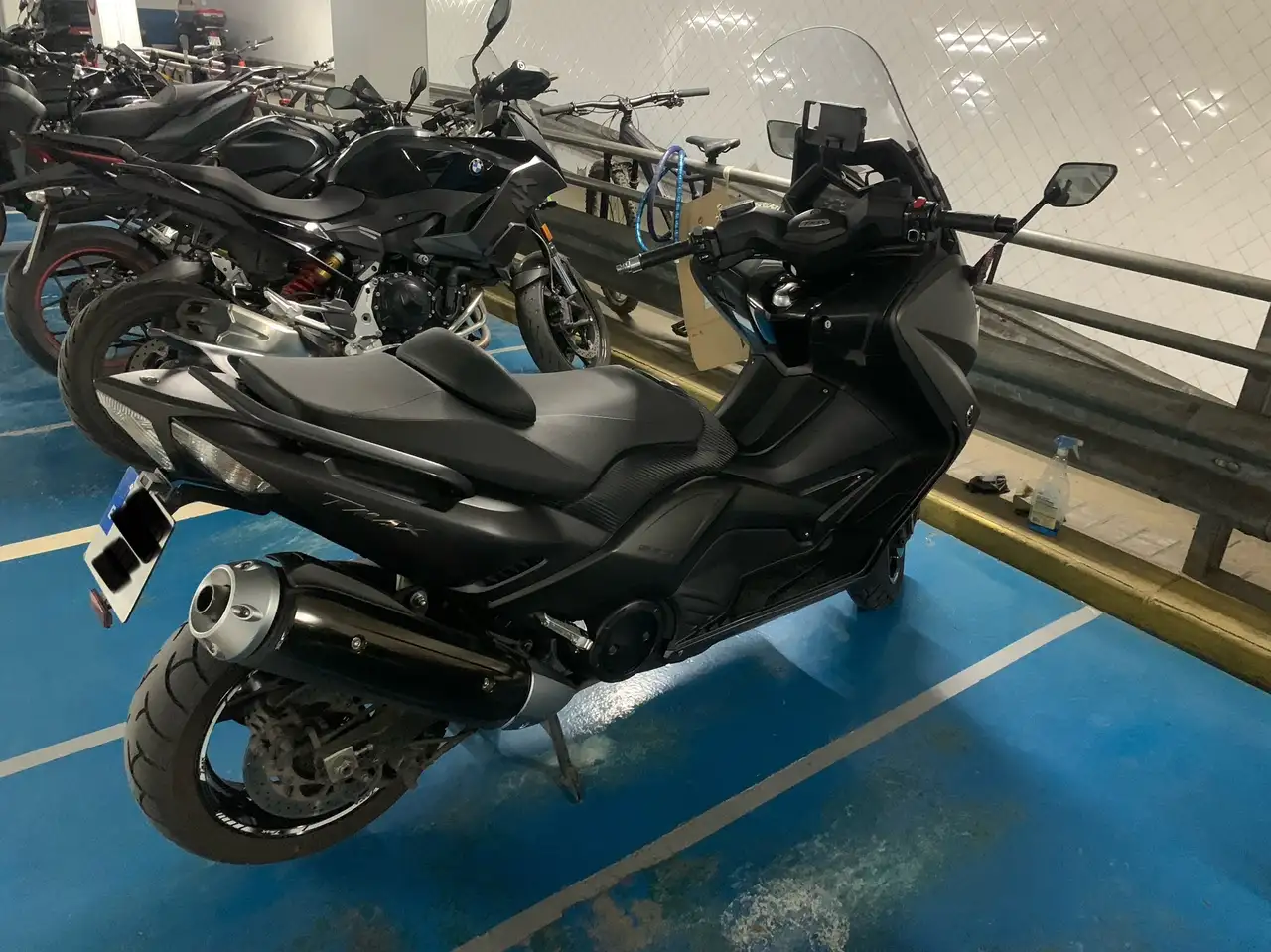Yamaha TMAX 530 – Vista 10