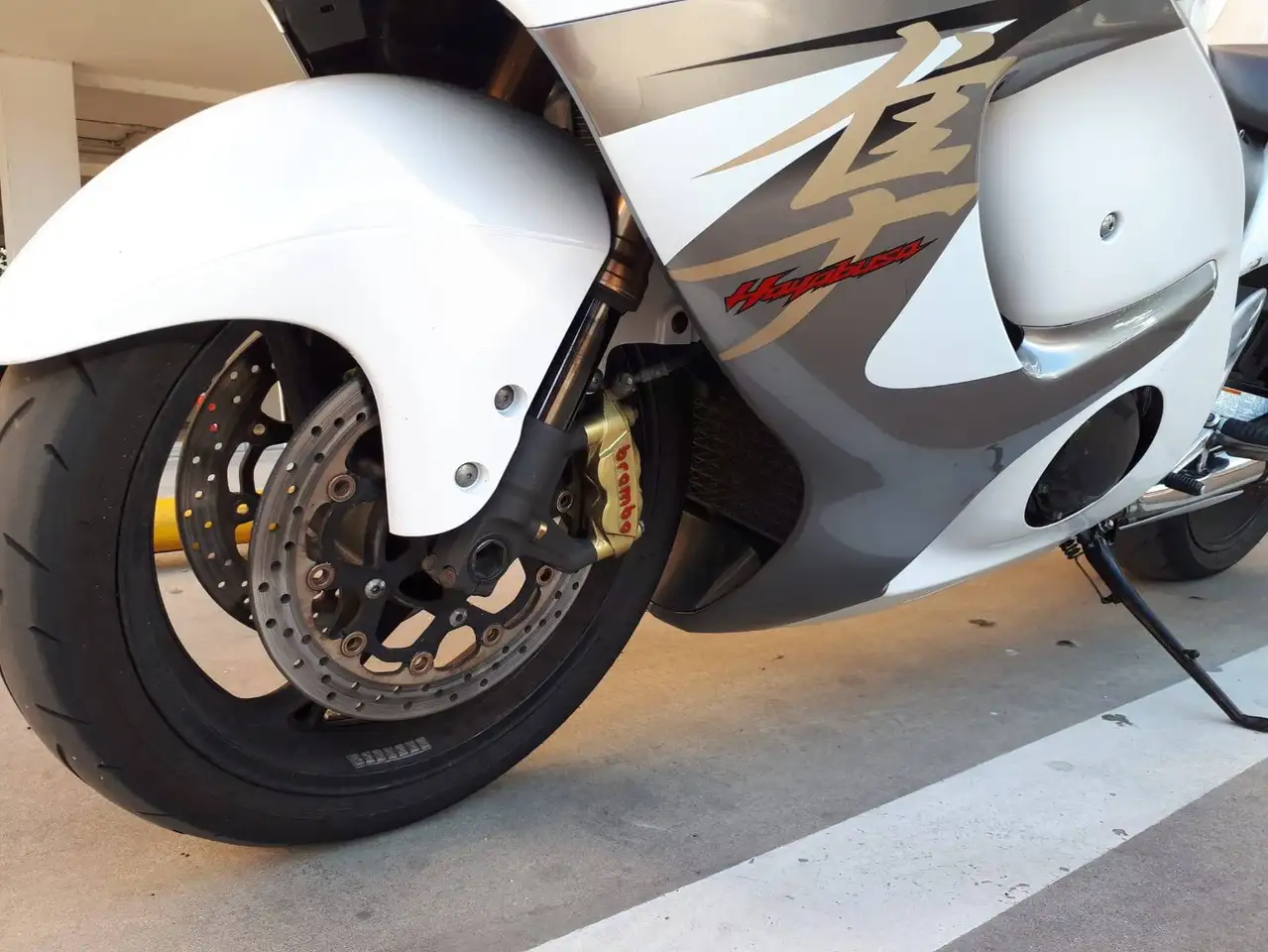 Suzuki Hayabusa - Vista 7