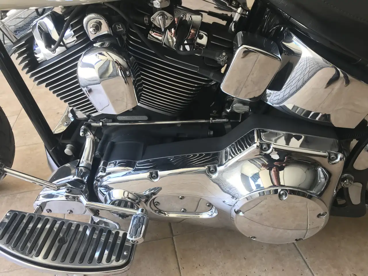 Harley-Davidson Fat Boy – Vista 10