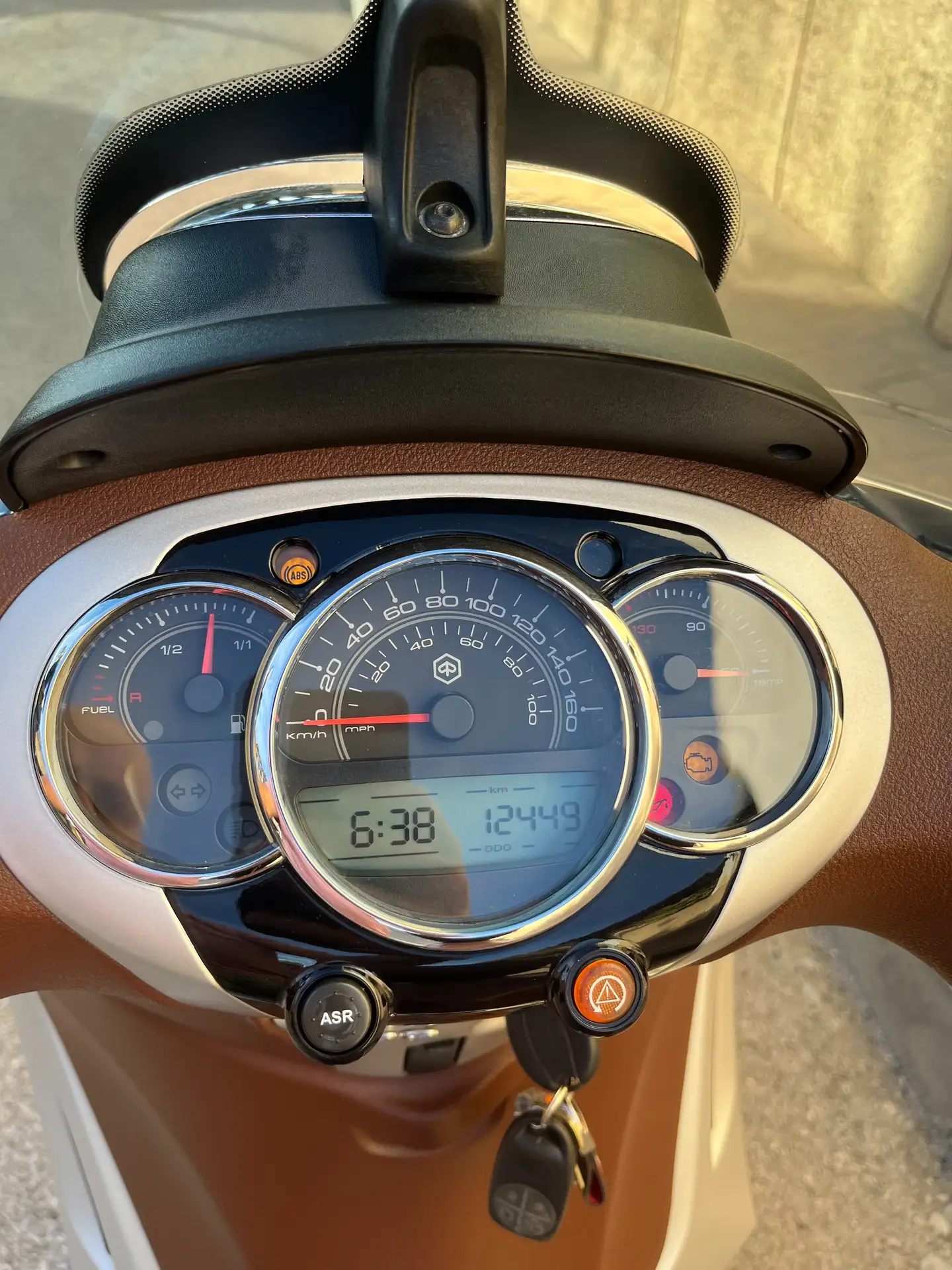 Piaggio Beverly 300 – Vista 6