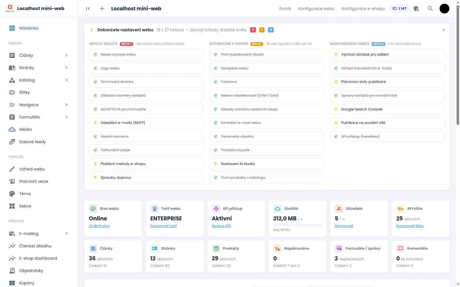Ukázka z administrace: Nástěnka ukazuje stav všech vašich webů včetně toho, kde něco vázne