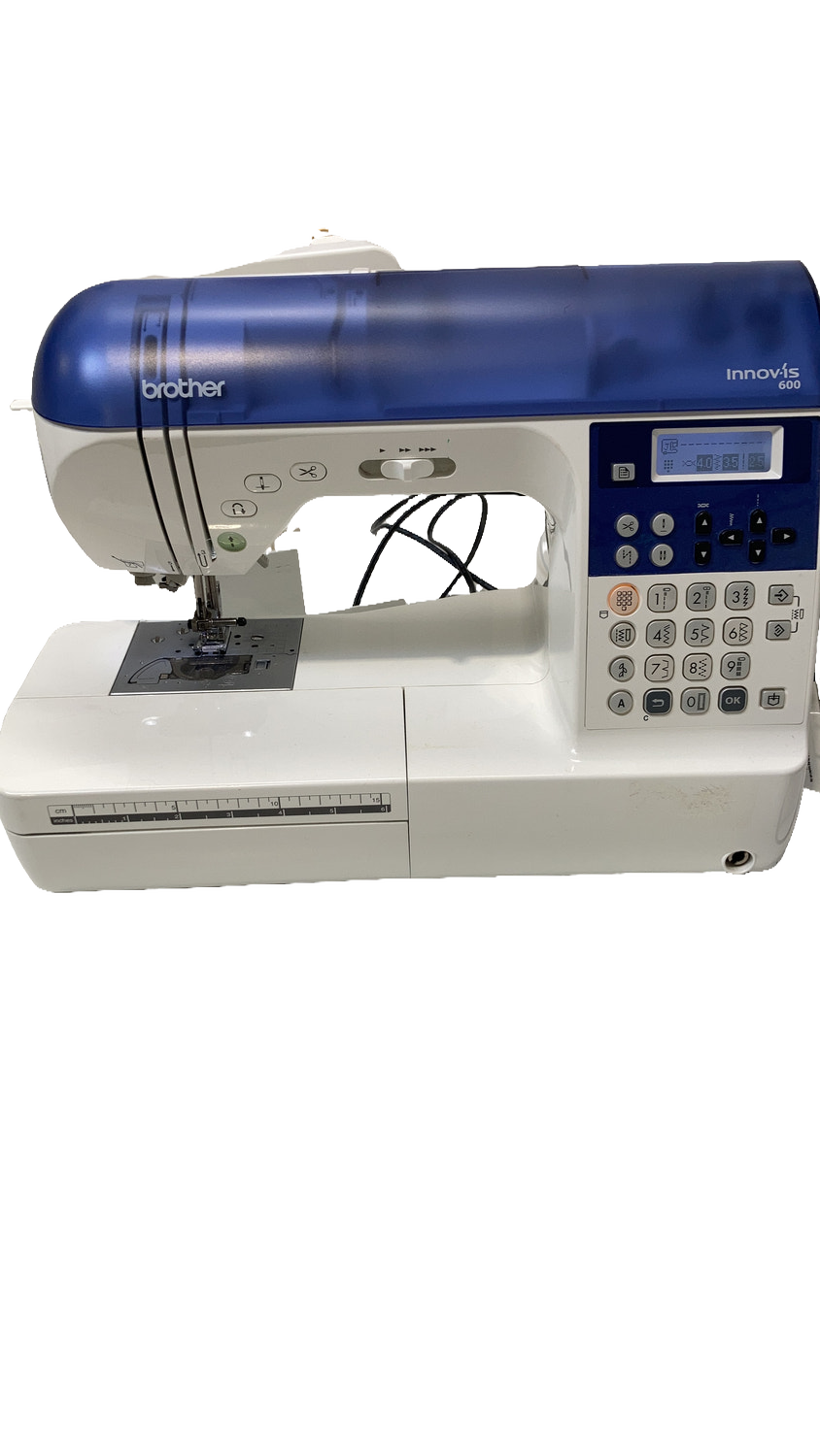 Brother Innov-is 600 NV600 Computerised Sewing Machine with Case and Pedal — image 2