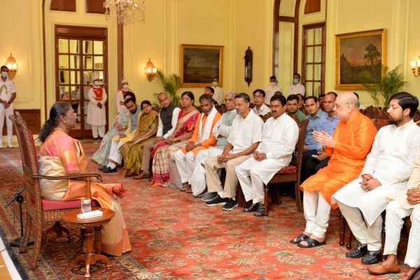 Amit Shah Parliamentary Committee's Official Language