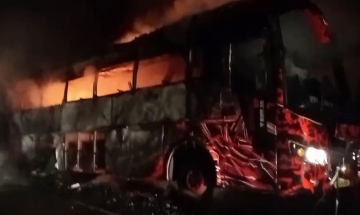 tourist bus fire accident in mettupalayam