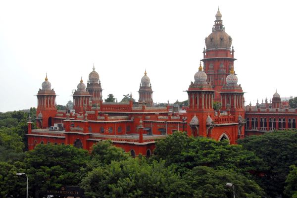 chennai hc ordered on 8000 police get OPS