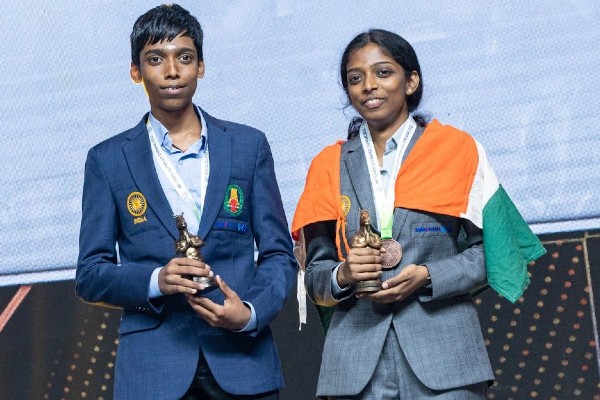 vaishali and praggnanandhaa received Arjuna Award