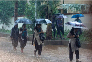 heavy rain tamilnadu schools colleges leave