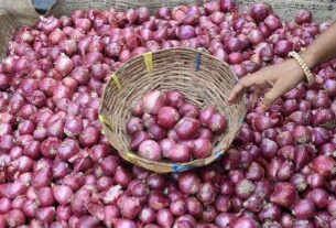 Reason behind onion price hike