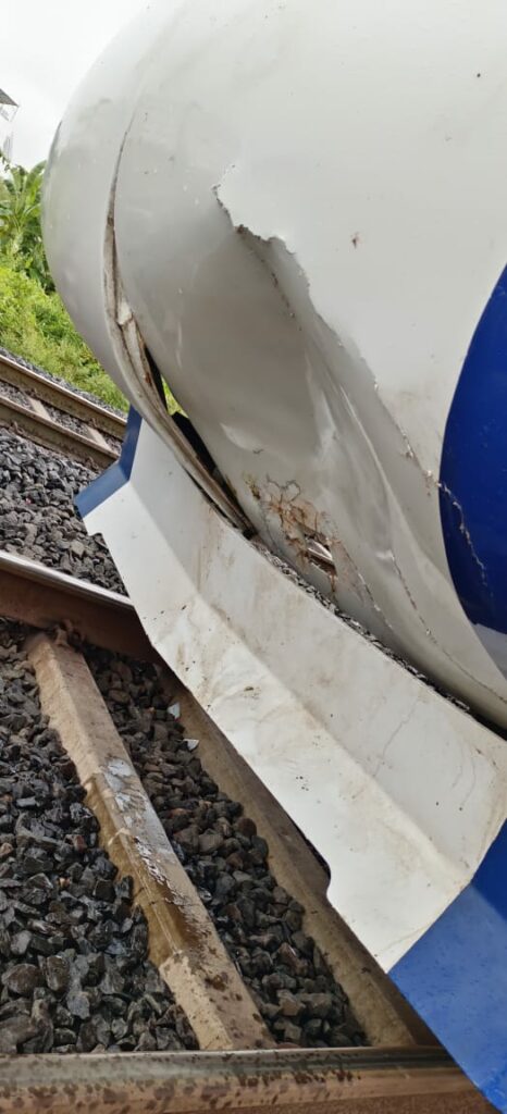 vande bharat express train accident damages again