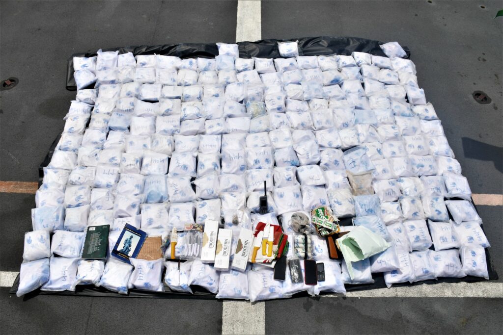 200 kg heroin worth 1200 crore seized by ncb 6 iranians held